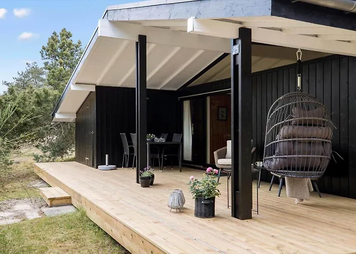 1541-aakirkeby-poserevaenget-25 Дом отдыха