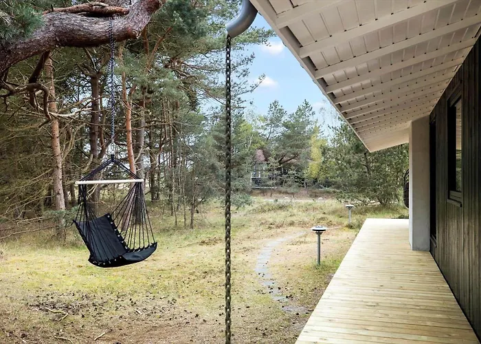 1541-aakirkeby-poserevaenget-25 Дом отдыха